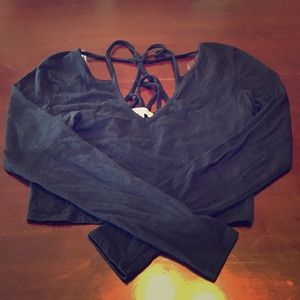 Long sleeve crop top